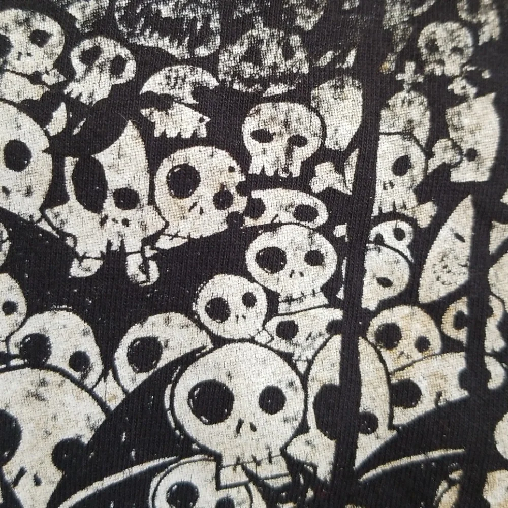 Disney nightmare before Christmas tee. Size S - Picture 6 of 6